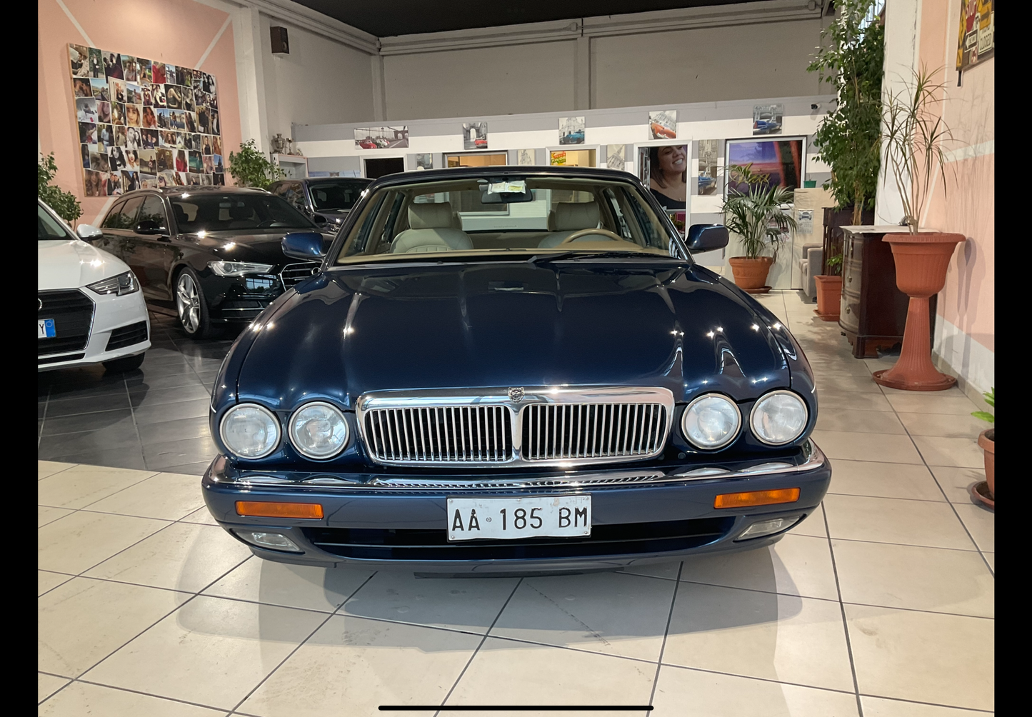 JAGUAR XJ6