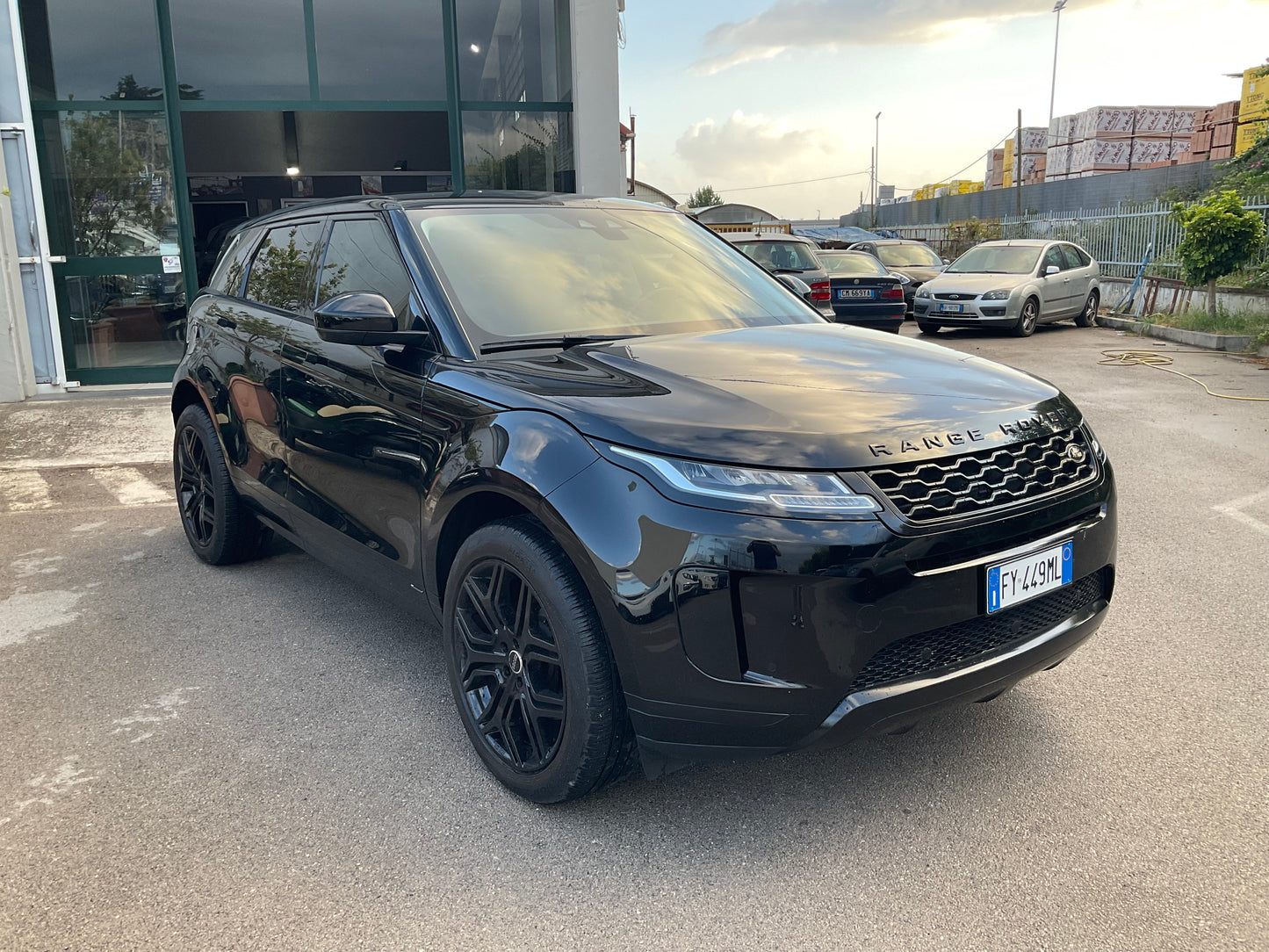R.R EVOQUE 2.0 d 150 cv R- DYNAMIC