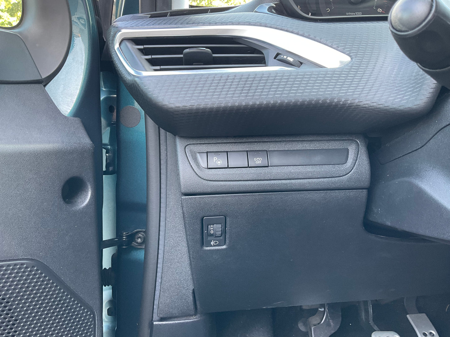 PEUGEOT 2008 1.6 hdi CROSSWAY
