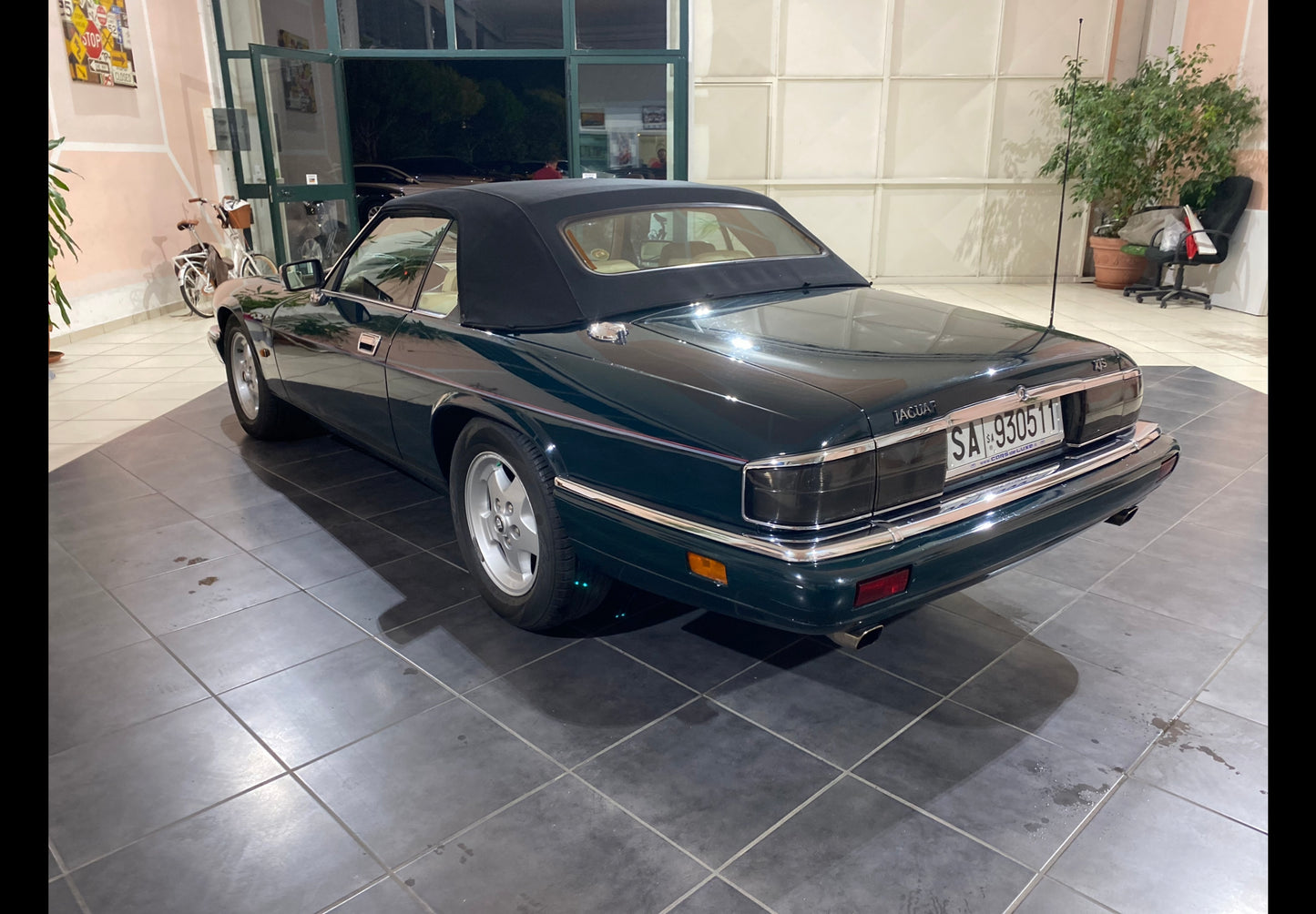 Jaguar Xjs 4.0 v6