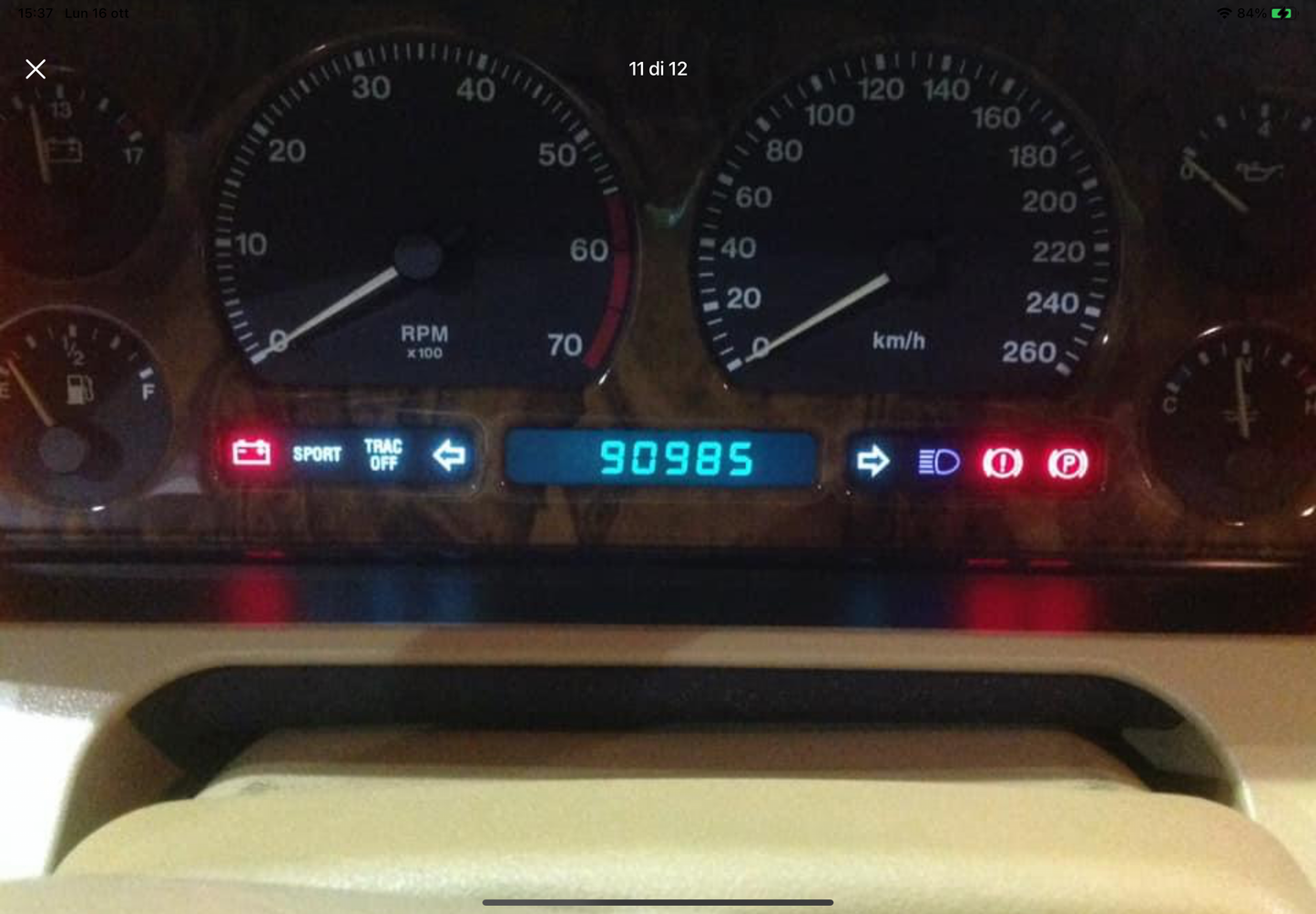 JAGUAR XJ6