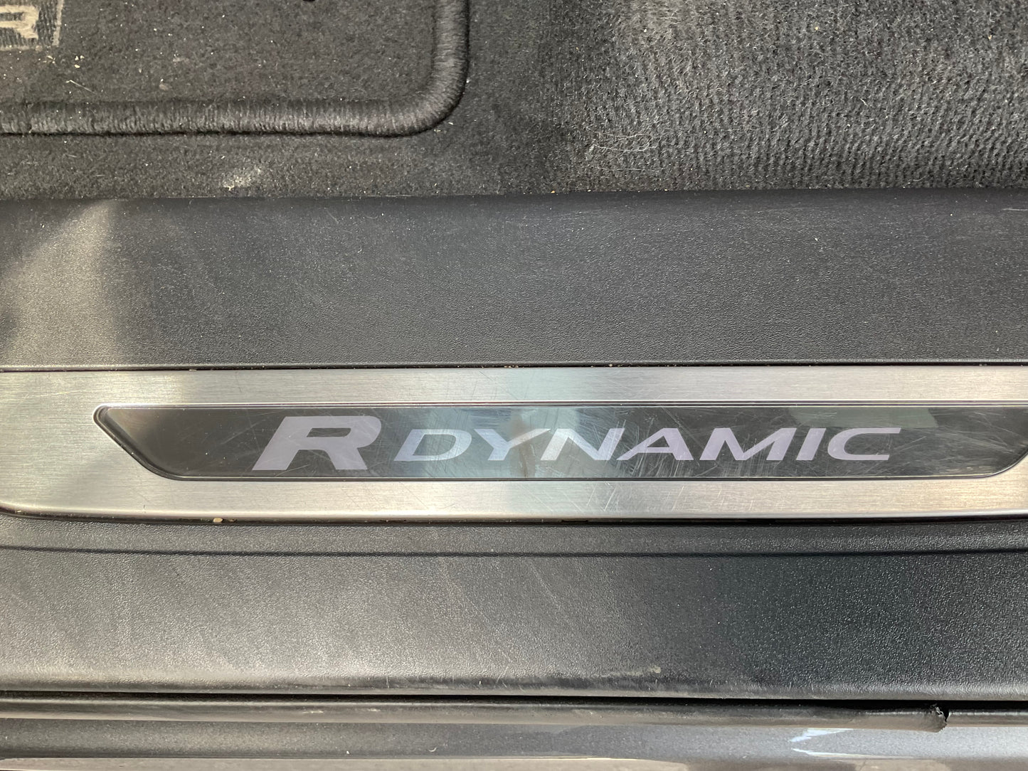 R.R. VELAR HSE R-DYNAMIC 3.0 300cv