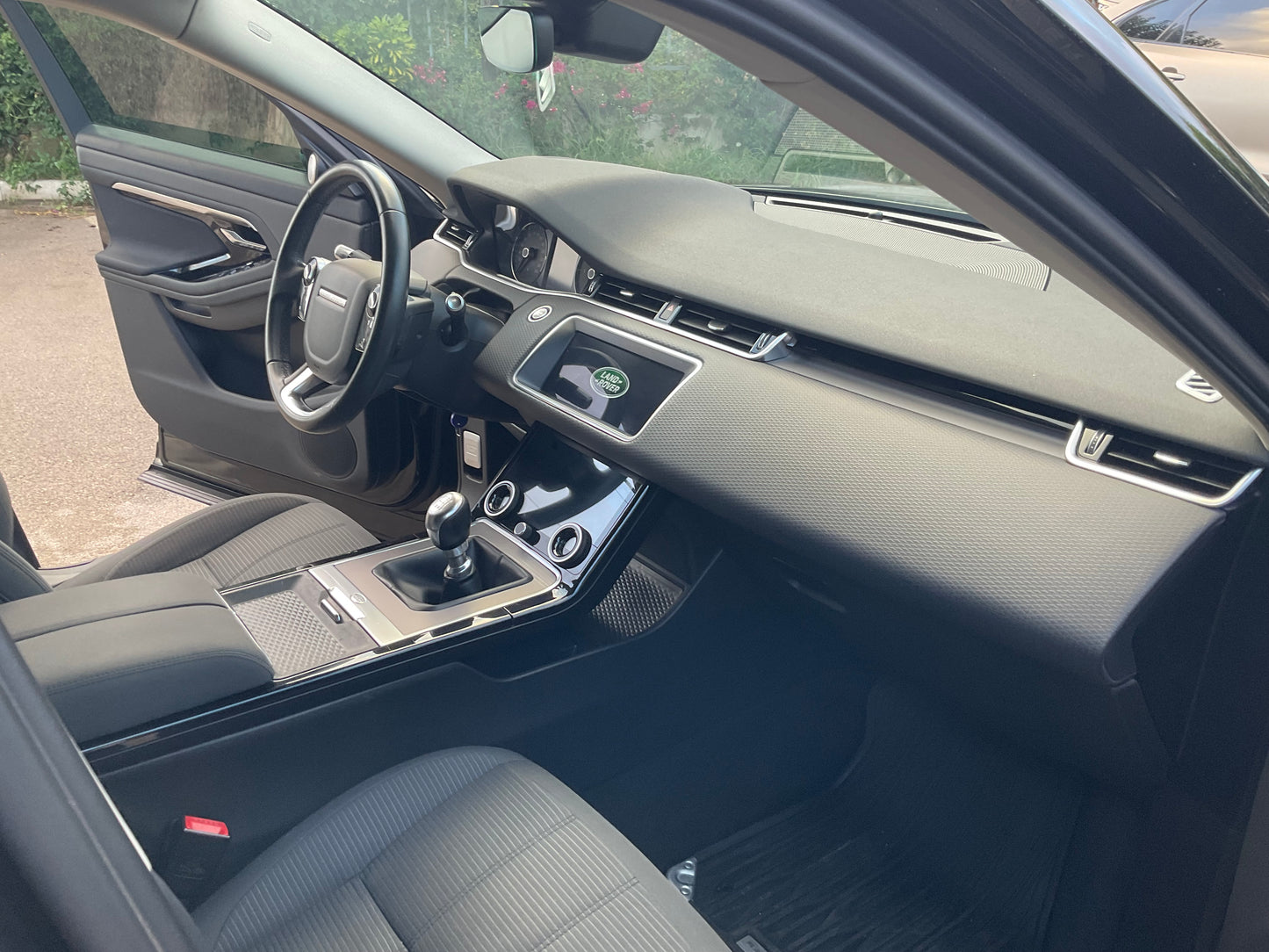 R.R EVOQUE 2.0 d 150 cv R- DYNAMIC