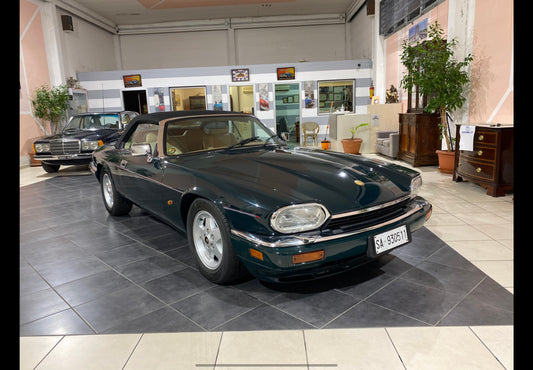 Jaguar Xjs 4.0 v6