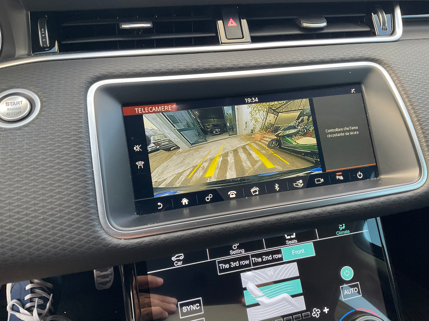 R.R EVOQUE 2.0 d 150 cv R- DYNAMIC