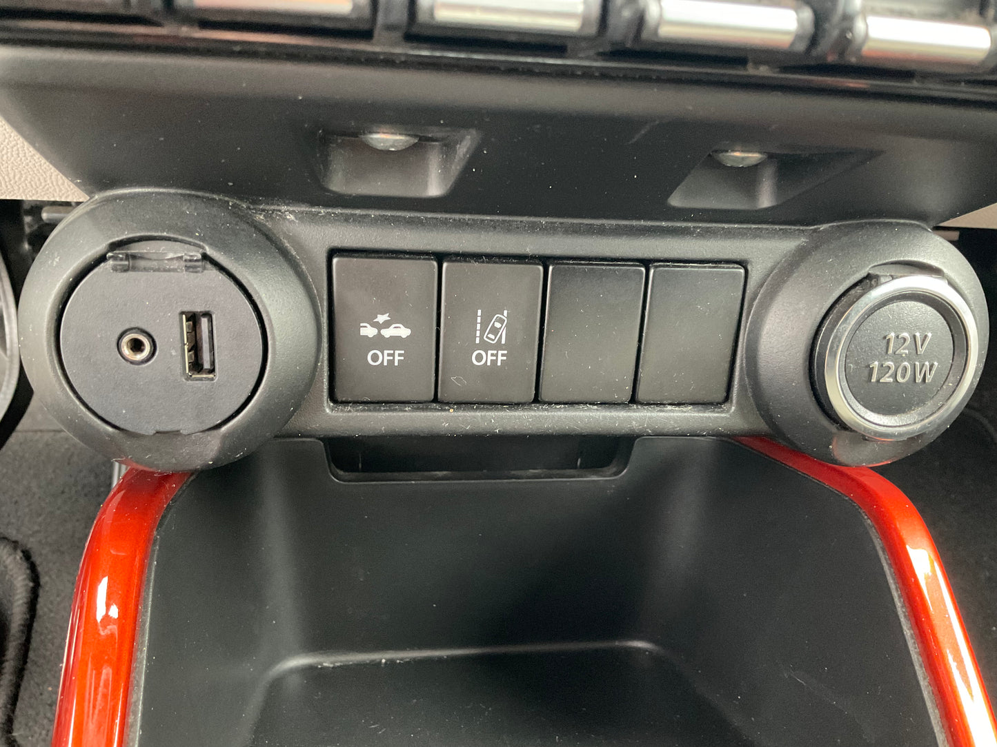 SUZUKY IGNIS LUXORY