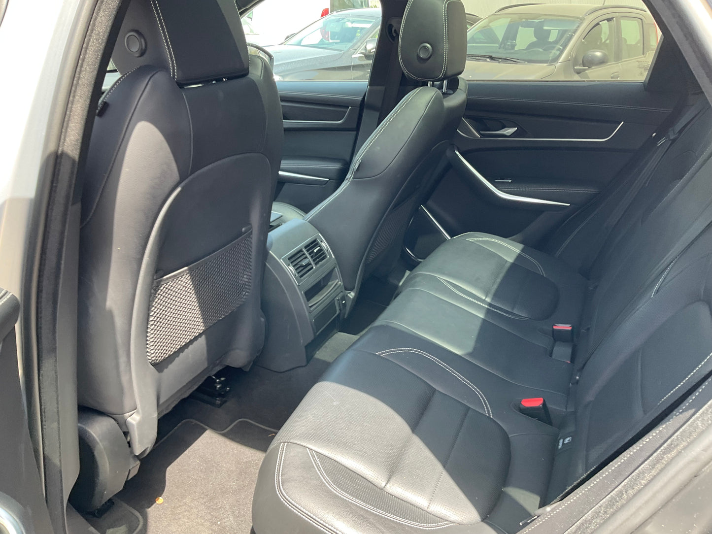 JAGUAR F- PACE 2.0 benz 240 cv