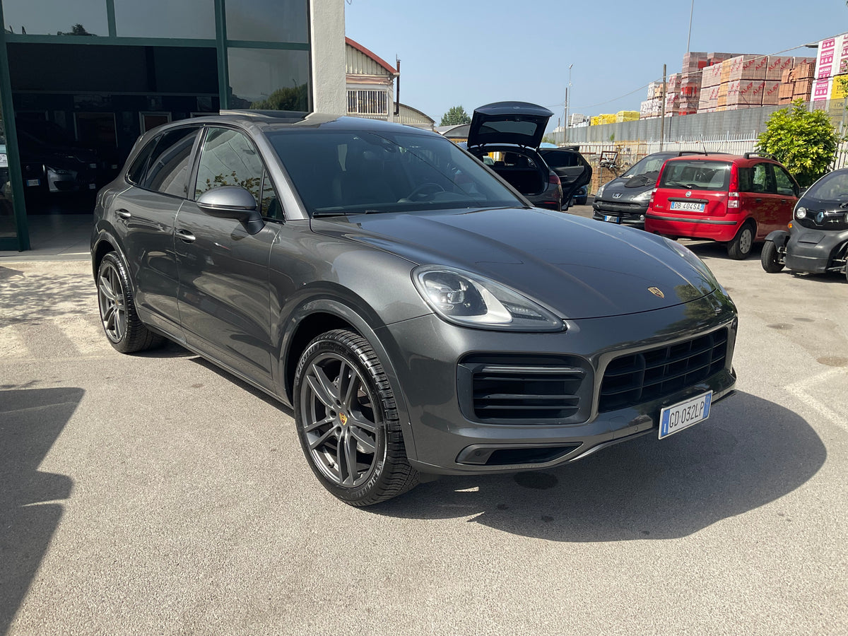 PORSCHE CAYENNE 3.0 benz 340 cv