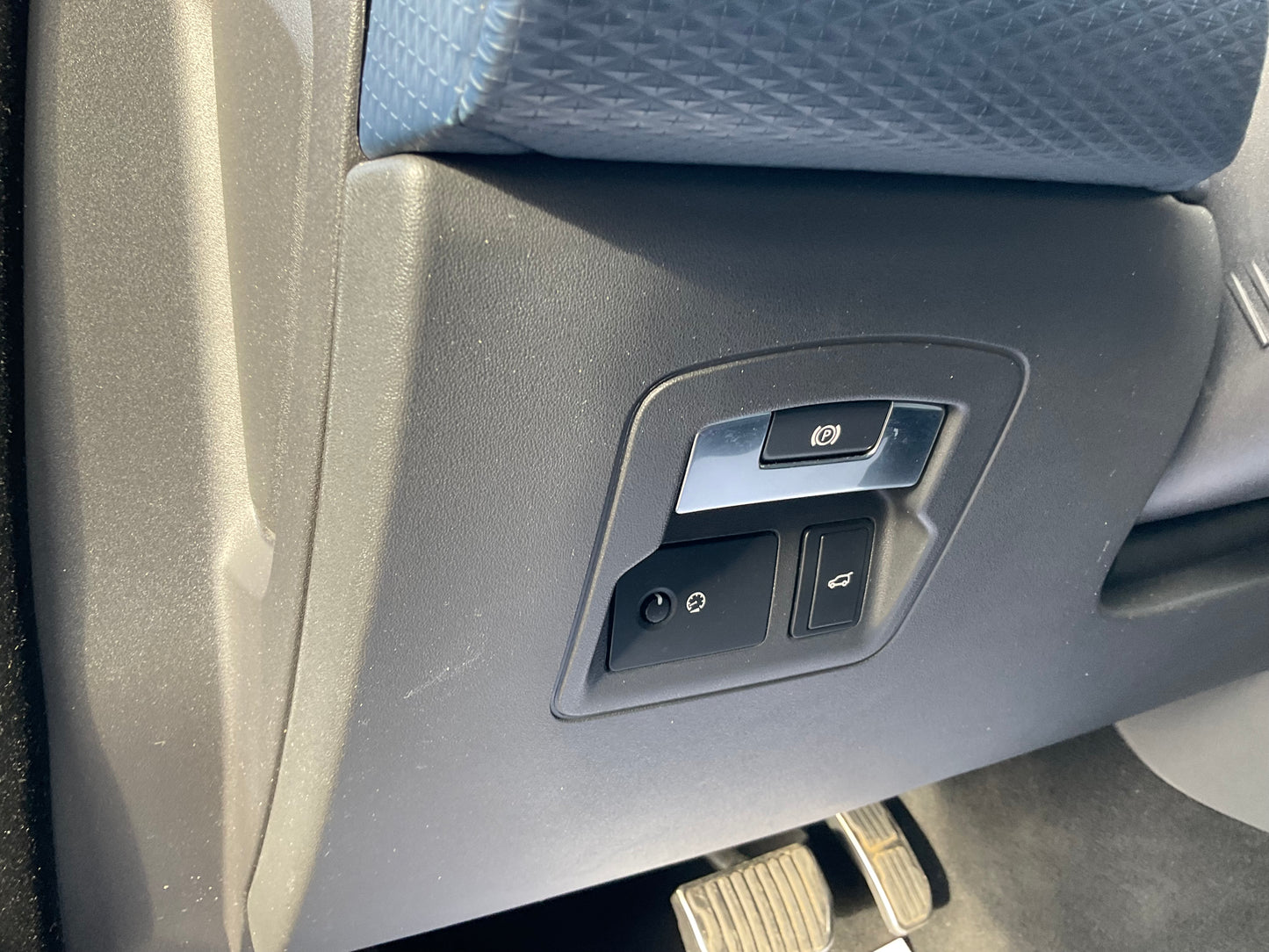 R.R. VELAR 3.0 R-DYNAMIC