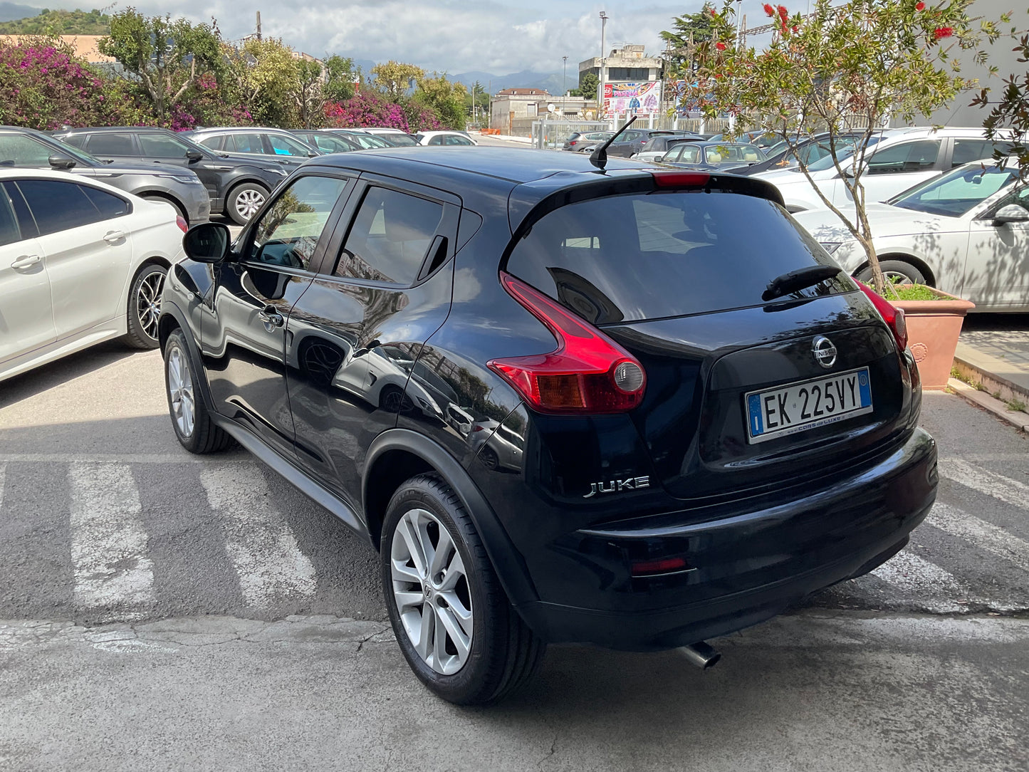NISSAN JUKE 1.6 benz