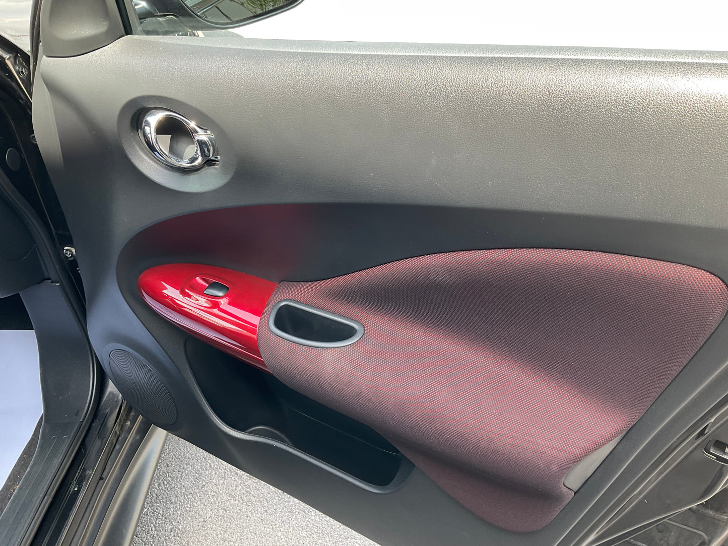 NISSAN JUKE 1.6 benz