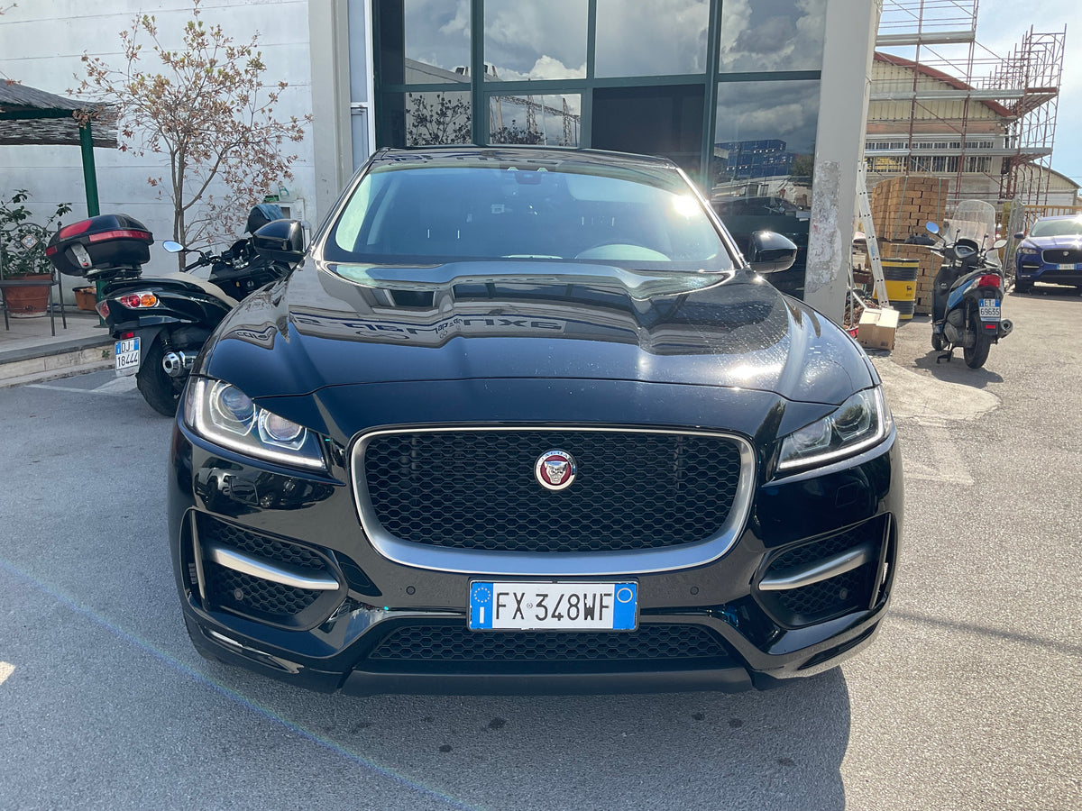 JAGUAR F-PACE AWD 2.0 R dynamic