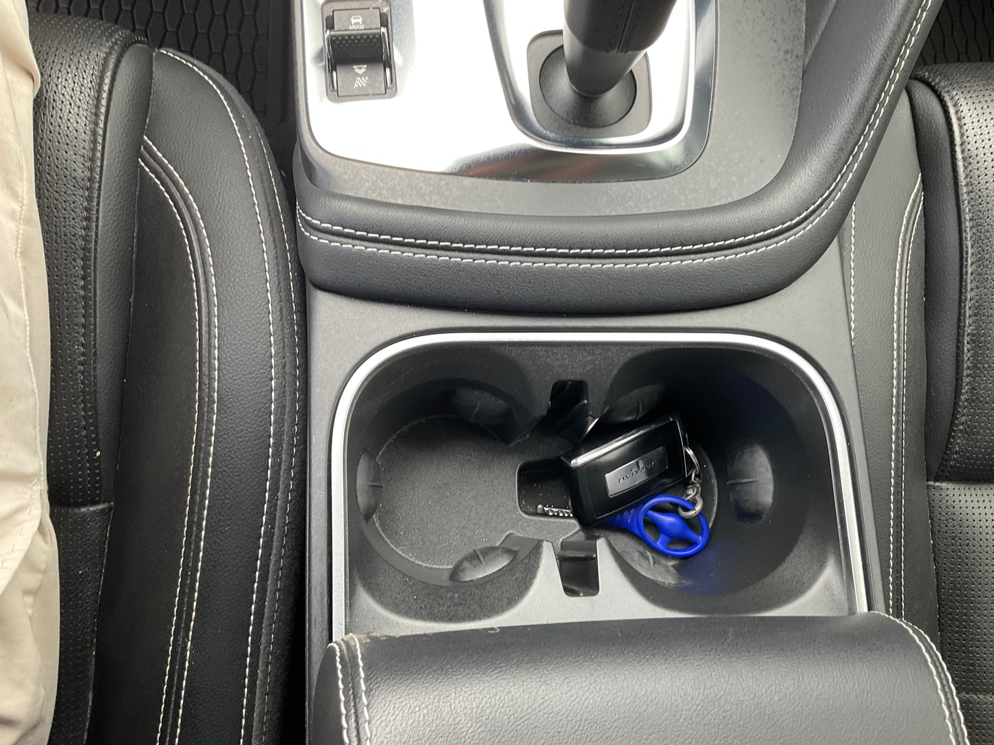 JAGUAR E-PACE AWD R-DYNAMIC HSE