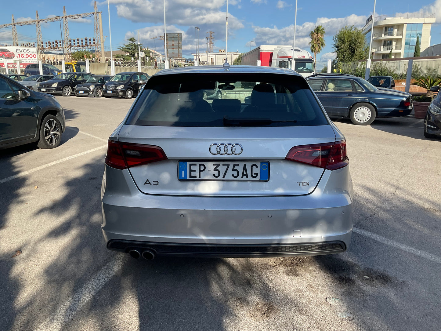 AUDI A3 SPORTBACK 2.0 tdi s-LINE