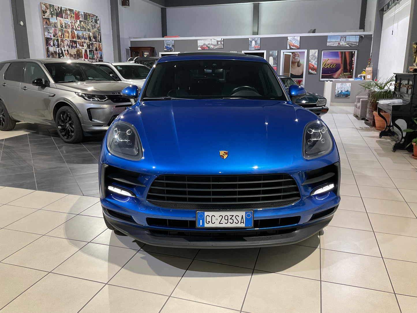 PORSCHE MACAN 2.0 turbo