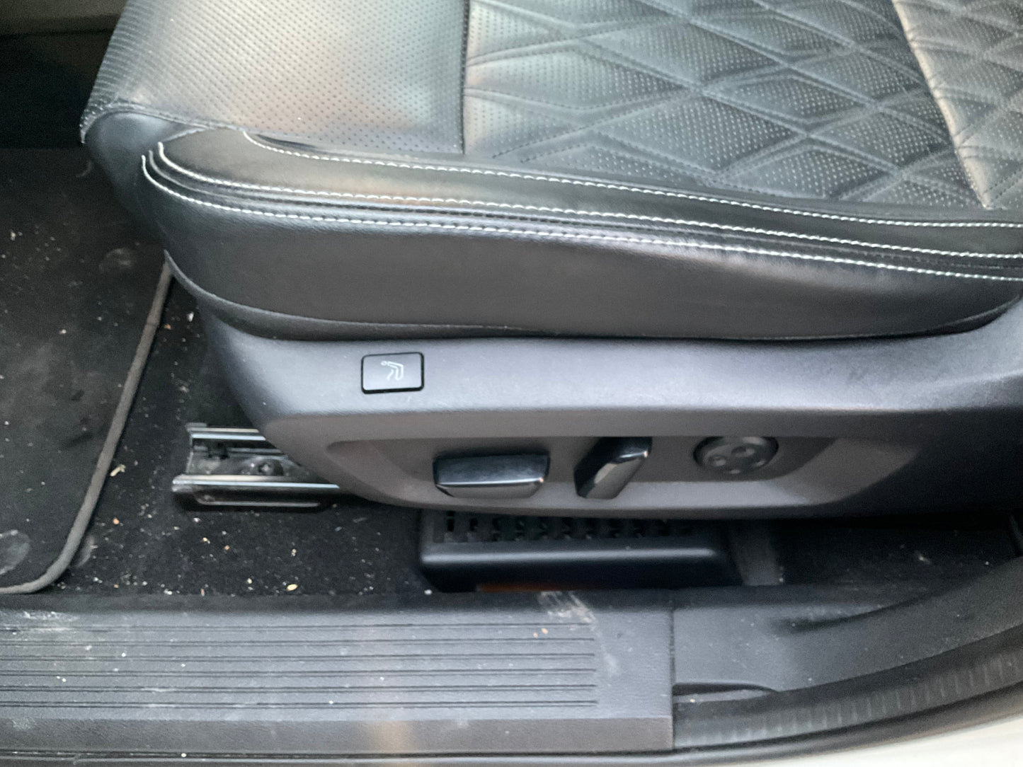 NISSAN QASHQAI 1.3 mhev TEKHNA