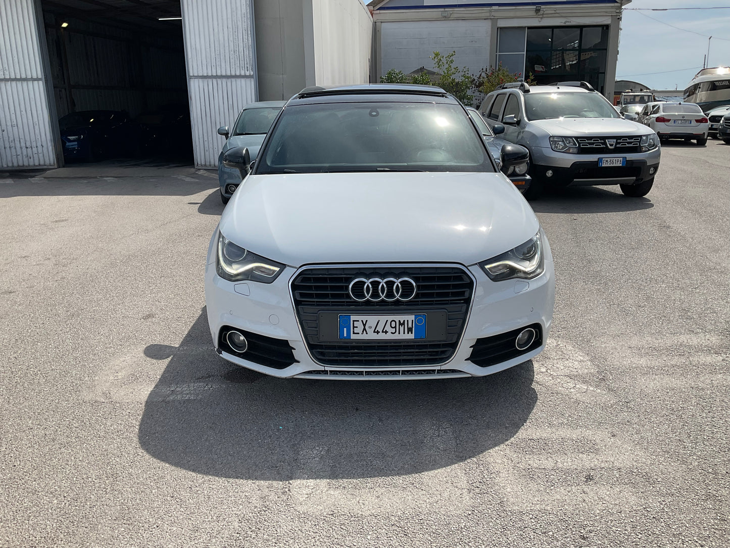AUDI A1 1.6 90cv automatica S-LINE