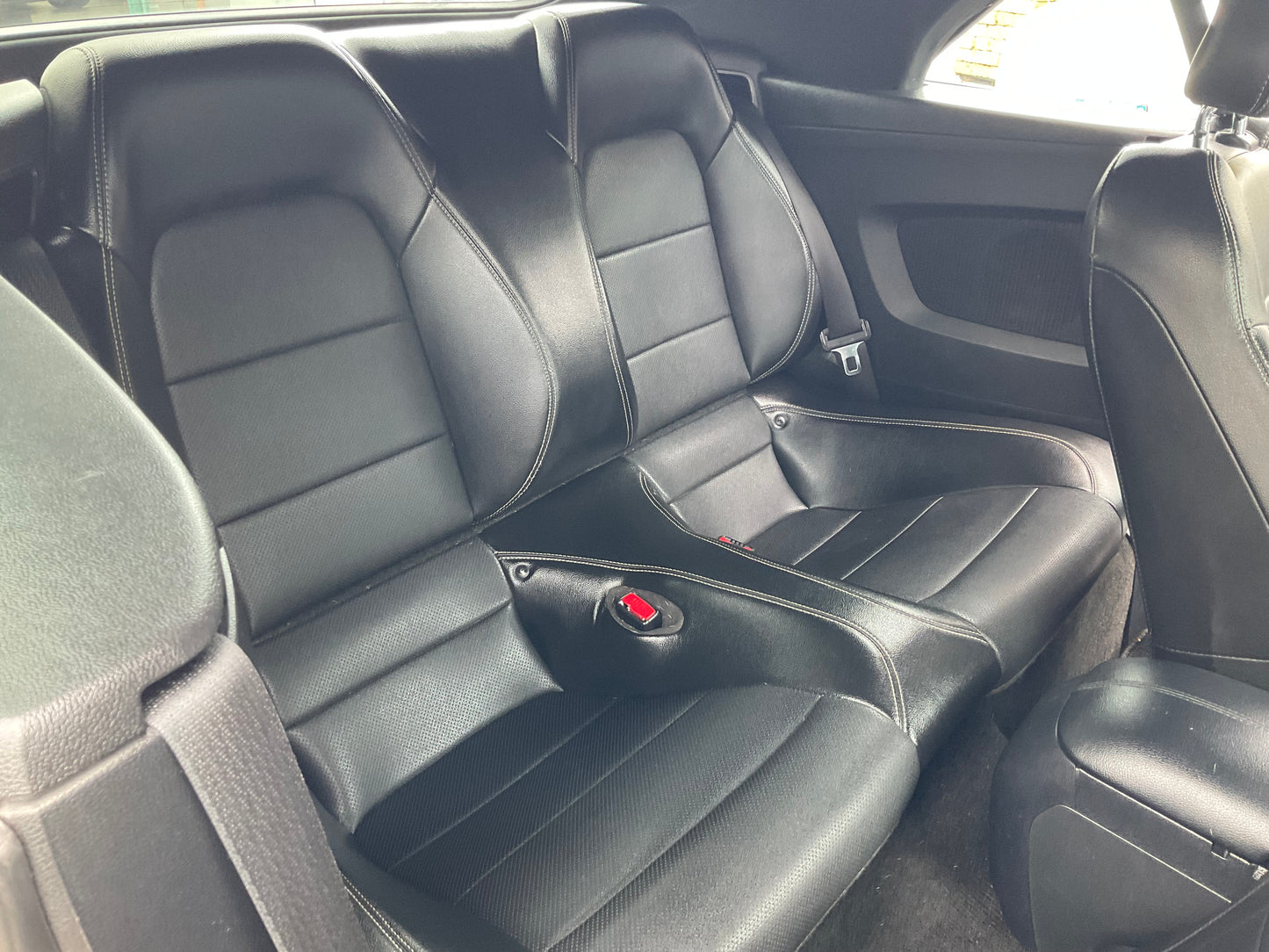 FORD MUSTANG 5.0 GT