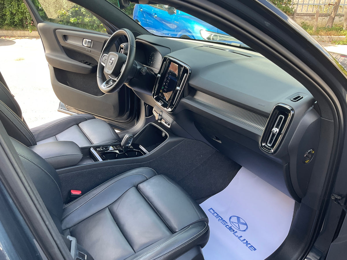 VOLVO XC 40 1.5 plugin 180 cv T5