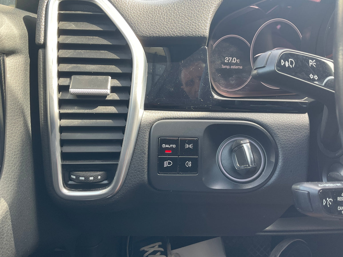 PORSCHE CAYENNE 3.0 benz 340 cv