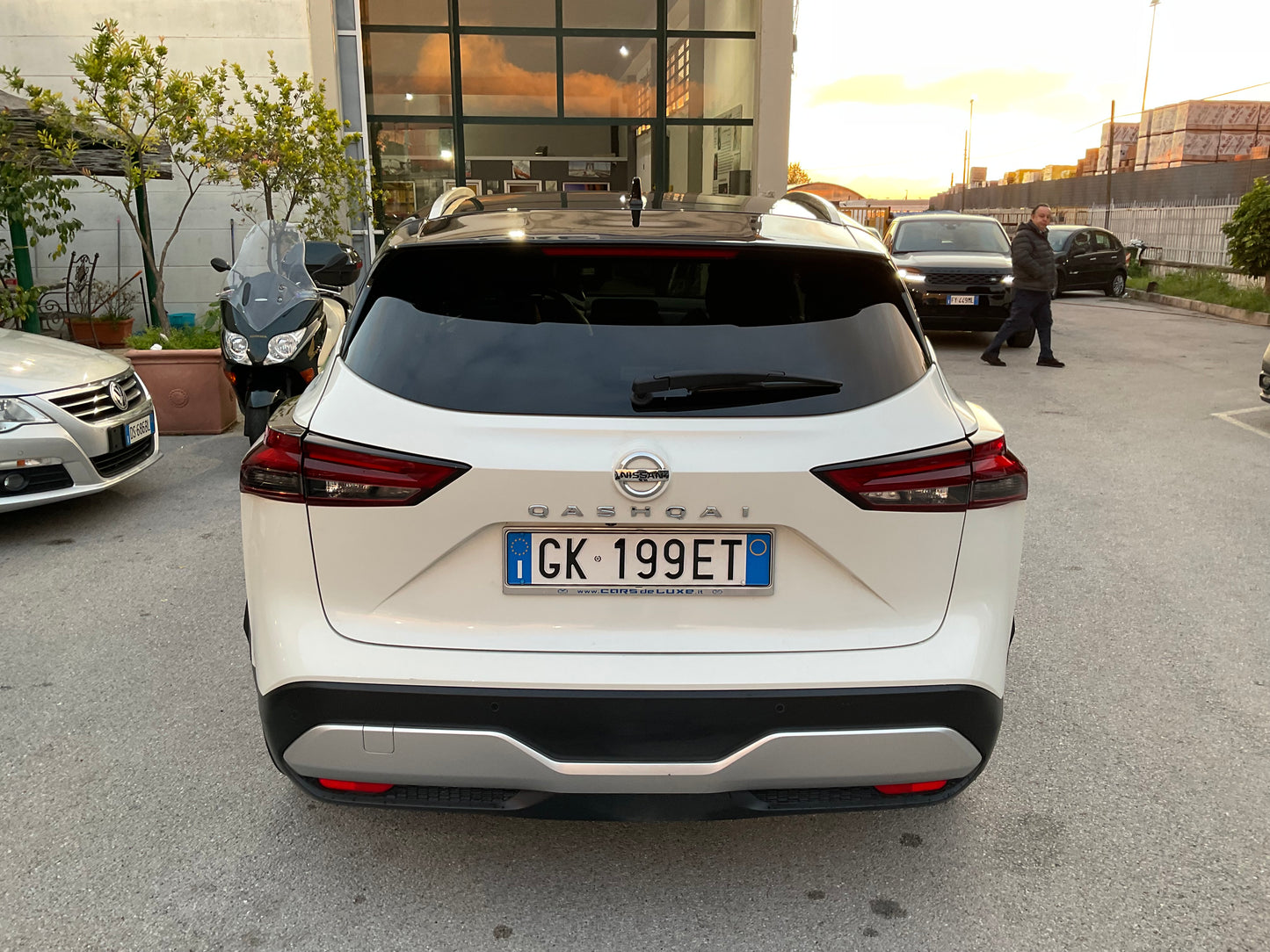 NISSAN QASHQAI 1.3 mhev TEKHNA