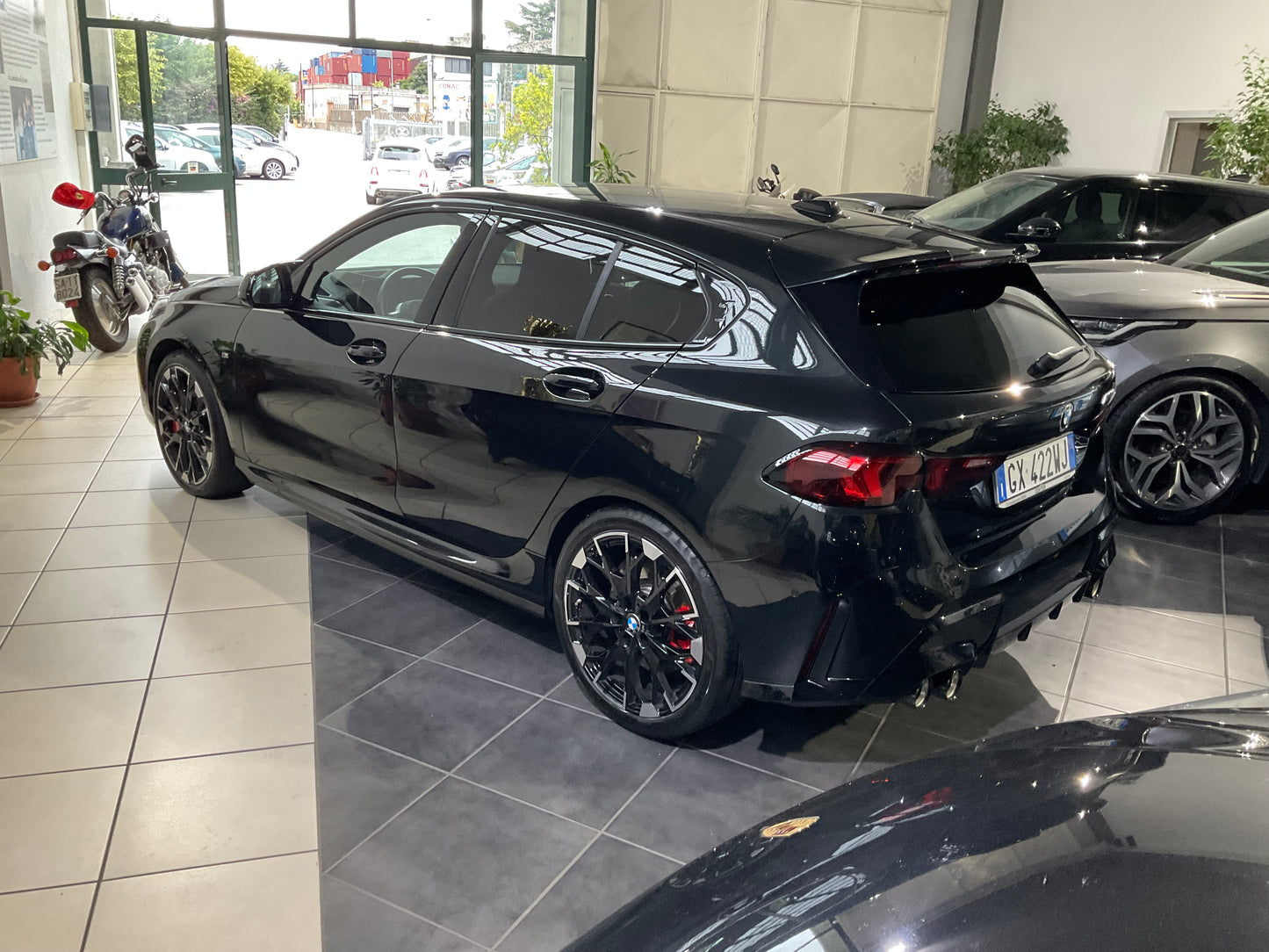 BMW M135 i PERFORMANCE