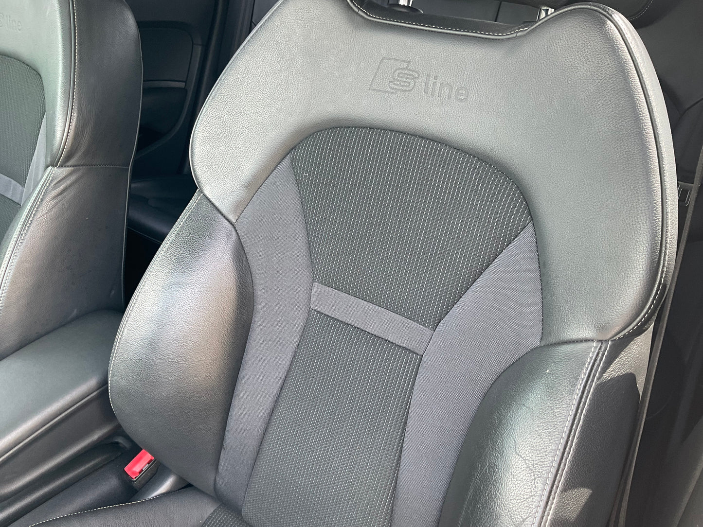 AUDI A1 1.6 90cv automatica S-LINE